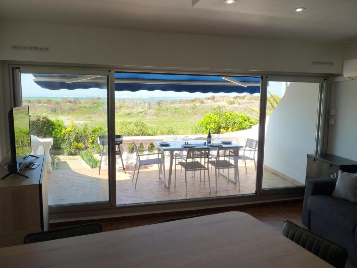 Sol-Y-Days Flamant, Superbe Appartement En Rez De Jardin Avec Grande Terrasse Et Jardinet, Face A La Mer Le Grau-du-Roi Bagian luar foto