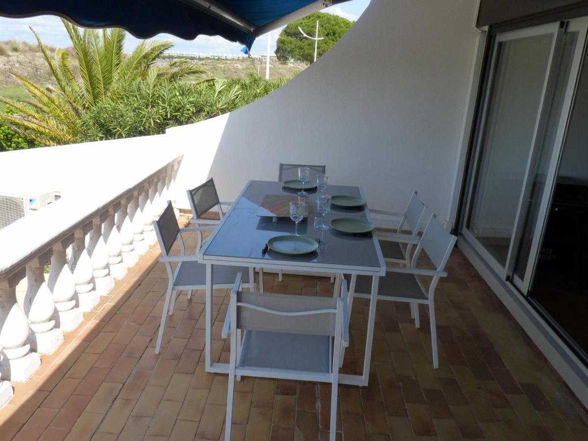 Sol-Y-Days Flamant, Superbe Appartement En Rez De Jardin Avec Grande Terrasse Et Jardinet, Face A La Mer Le Grau-du-Roi Bagian luar foto